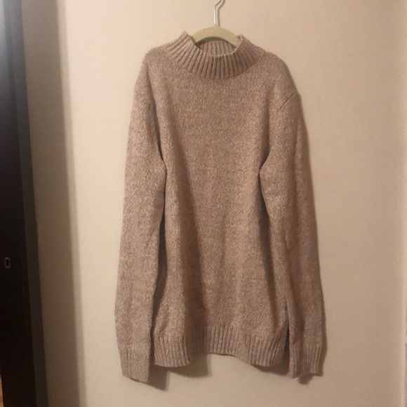 Old Navy Sweater/Turtleneck - Picture 1 of 3